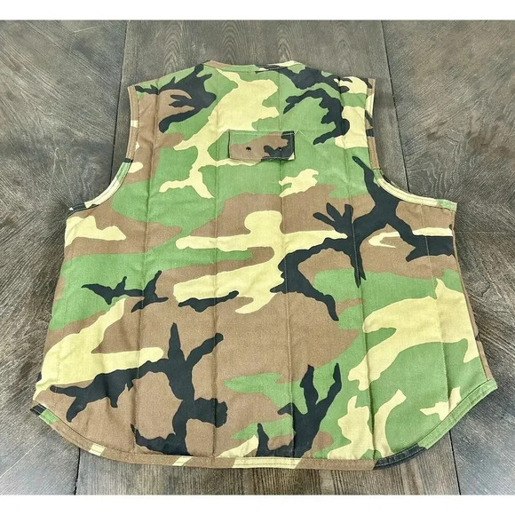 Vintage Camouflage & Orange Thin Puffer Vest Men’s M Hunting Fishing Fall USA - Picture 10 of 10